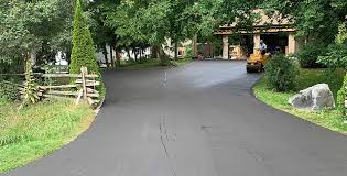 Best Recycled Asphalt Driveway Installation  in Hillsville, VA